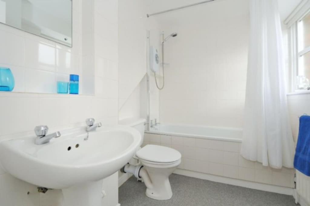 Zone 1! 2 Bed Duplex Apartment! Londra Esterno foto